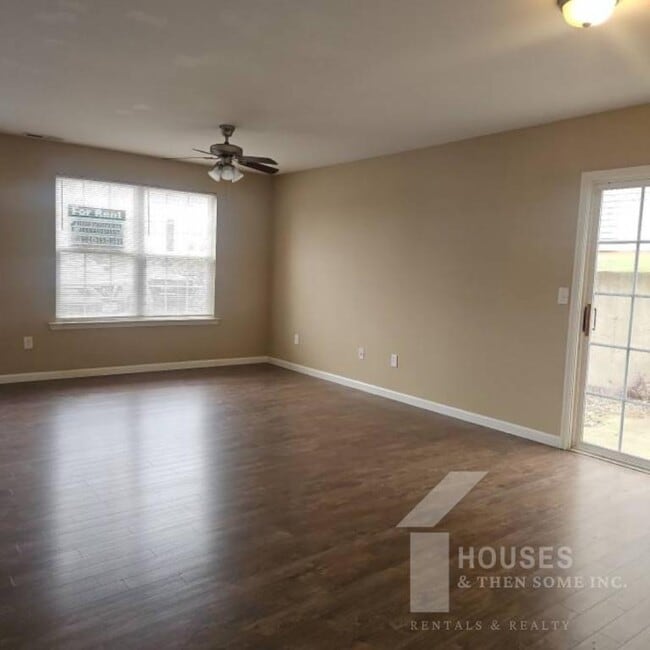 515 Fairview Rd in Taylors, SC - Building Photo - Building Photo