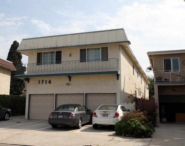 1714 Armacost Ave in Los Angeles, CA - Foto de edificio - Building Photo