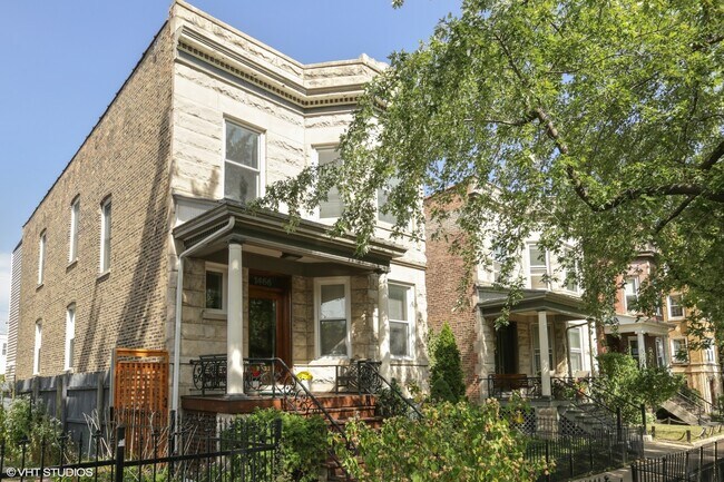 property at 1466 W Summerdale Ave