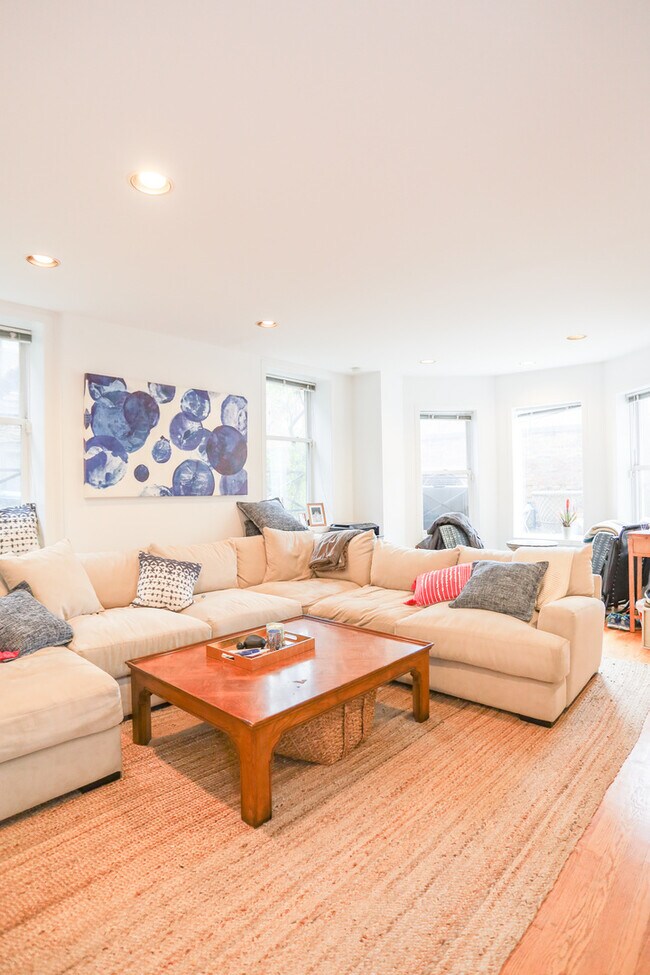 1811 N Wells St in Chicago, IL - Building Photo - Building Photo