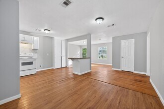 6127 Beldart St in Houston, TX - Building Photo - Building Photo