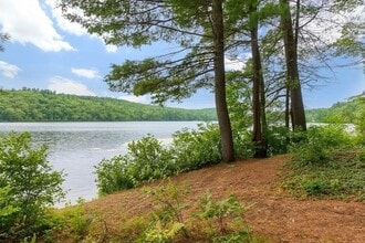 50 Browning Pond Cir in Spencer, MA - Building Photo - Building Photo