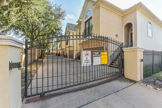 340 Cage St in Houston, TX - Building Photo - Building Photo