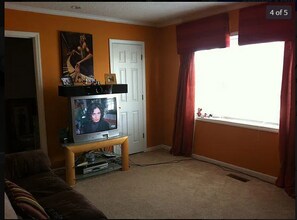 2315 Vineyard Dr, Unit B8 in Winterville, NC - Building Photo - Building Photo