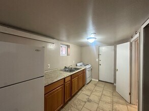 419 W 14th St-Unit -419 1/2 in Scottsbluff, NE - Building Photo - Building Photo