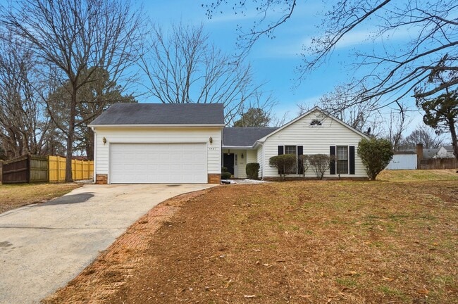 property at 7401 Palmetto Ct