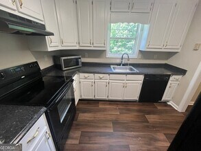 1157 Chateau Terrace in Mcdonough, GA - Building Photo - Building Photo