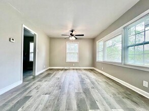 511 Emily Pl NW in Atlanta, GA - Building Photo - Building Photo