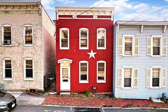 329 Bedford St in Cumberland, MD - Foto de edificio - Building Photo