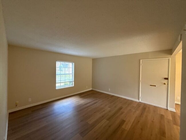 2610 Park Rd in Charlotte, NC - Foto de edificio - Building Photo
