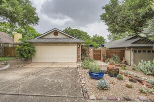 5306 Summer Cir in Austin, TX - Building Photo