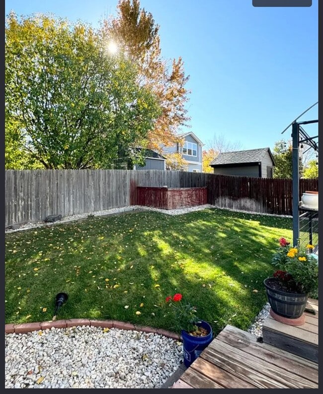 15466 E 101st Pl in Commerce City, CO - Building Photo - Building Photo