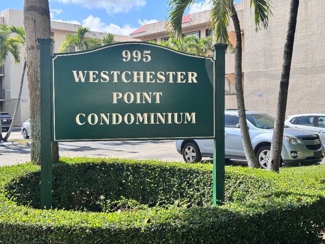 995 SW 84th Ave