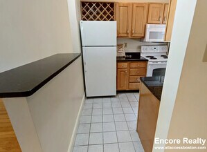 107 Queensberry St in Boston, MA - Building Photo - Building Photo