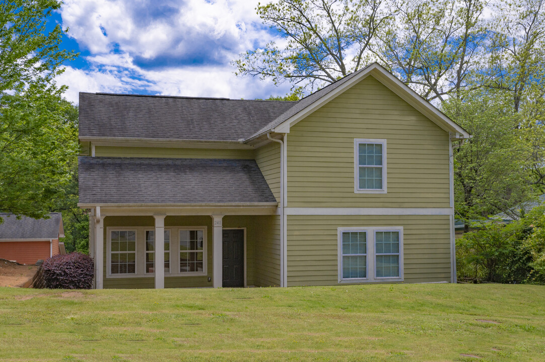 241 Madison Hts in Athens, GA - Building Photo