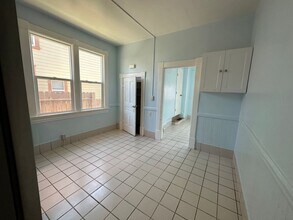 126 Marchant St in Watsonville, CA - Foto de edificio - Building Photo