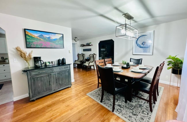 property at 1905 Darlington Dr