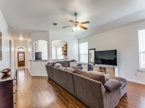 8409 Meadow Sweet Lane in Fort Worth, TX - Building Photo - Building Photo