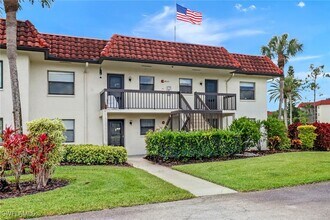 4166 27th Ct SW in Naples, FL - Building Photo - Building Photo