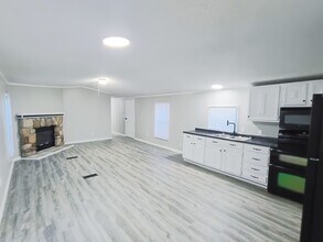 64 Deerwood Park in Centralia, IL - Foto de edificio - Building Photo