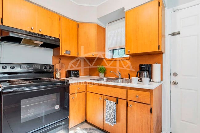 2311 W 16th St in Jacksonville, FL - Building Photo - Building Photo