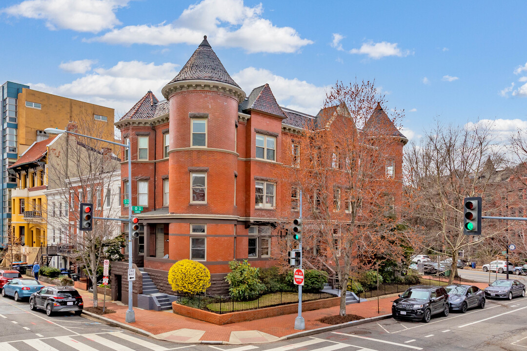 The Castle Condominiums in Washington, DC - Building Photo