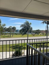 4600 Marine Pkwy in New Port Richey, FL - Building Photo - Building Photo