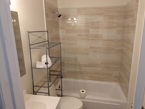 107 N 6th St in Warner Robins, GA - Building Photo - Building Photo