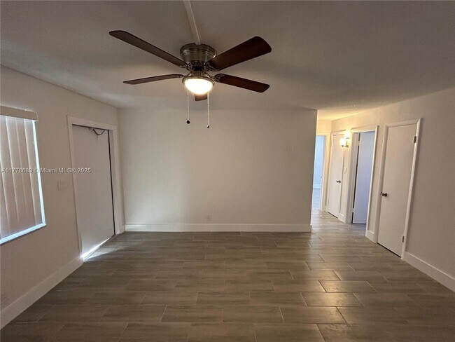 17 NE 2nd Ave in Dania Beach, FL - Building Photo - Building Photo