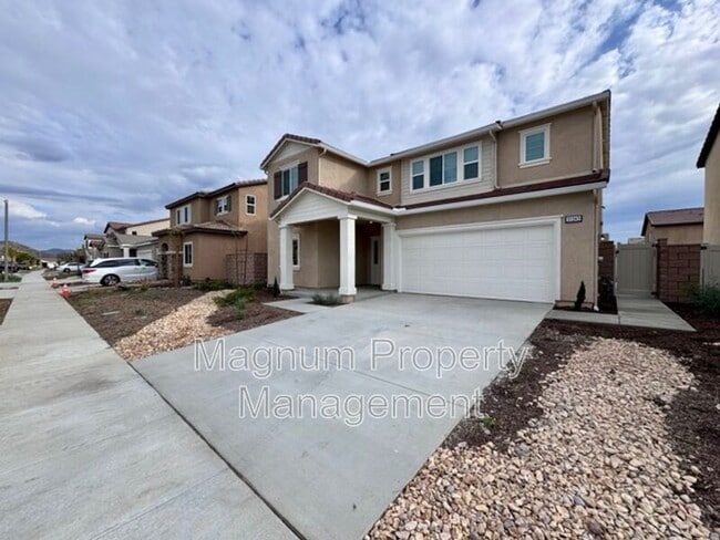 31343 Autumn Blaze Dr in Winchester, CA - Building Photo - Building Photo