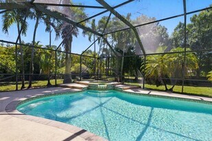 14846 61st Ct N in The Acreage, FL - Building Photo