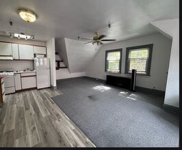 3442 84th St, Unit 3rd floor in Jackson Heights, NY - Foto de edificio - Building Photo