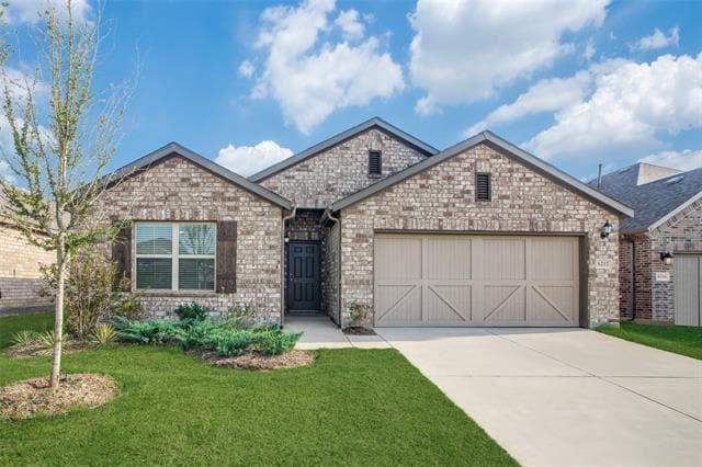 property at 6212 Looms Ct