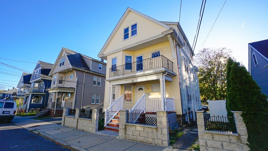 28 Haslet St, Unit 3 in Boston, MA - Building Photo