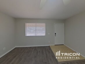 4112 E St Anne Ave in Phoenix, AZ - Building Photo - Building Photo
