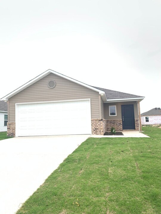 5810 Boone in Jonesboro, AR - Building Photo