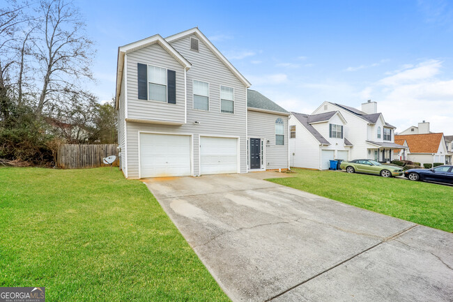 8195 Mountain Pass in Riverdale, GA - Foto de edificio - Building Photo