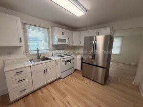 1604 Textile Dr in Greensboro, NC - Building Photo - Building Photo