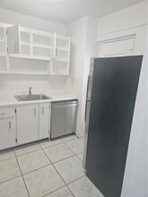 2555 NE 11th St, Unit 601 in Fort Lauderdale, FL - Building Photo - Building Photo