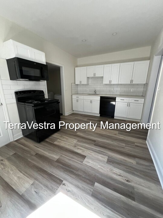 326-328 S 4th St in Millville, NJ - Foto de edificio