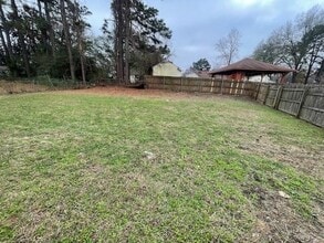 3955 Stillwood Dr in Memphis, TN - Building Photo - Building Photo