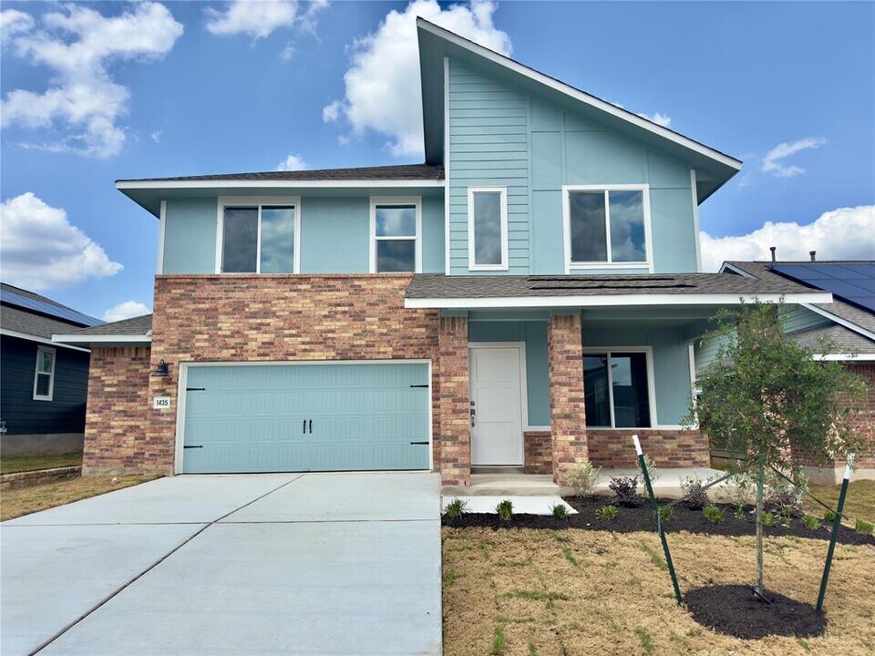 1435 Marley in Kyle, TX - Building Photo