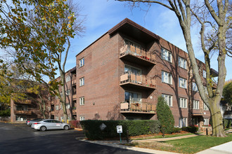 435 Ridge Rd in Wilmette, IL - Building Photo - Building Photo