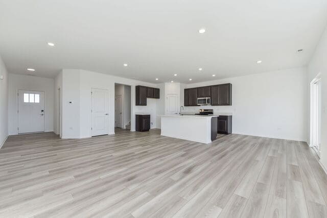 property at 15238 S Hepworth Pl