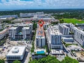 4100 Salzedo St in Coral Gables, FL - Building Photo