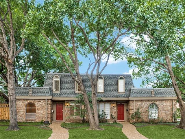 9808 Crest Meadow Dr in Dallas, TX - Building Photo