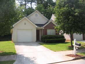 2253 Charleston Pointe SE in Atlanta, GA - Foto de edificio - Building Photo