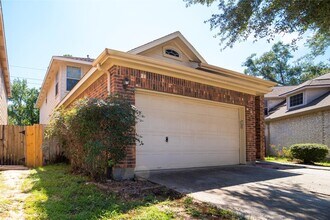 10035 Magnolia Way in Houston, TX - Building Photo - Building Photo