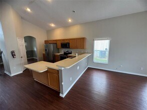 648 Lockbreeze Dr in Davenport, FL - Building Photo - Building Photo
