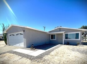 5306 Daisy Ave in Twentynine Palms, CA - Building Photo